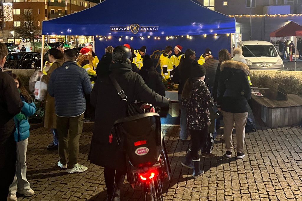 Stämningsfullt på julkväll i Mölnlycke!