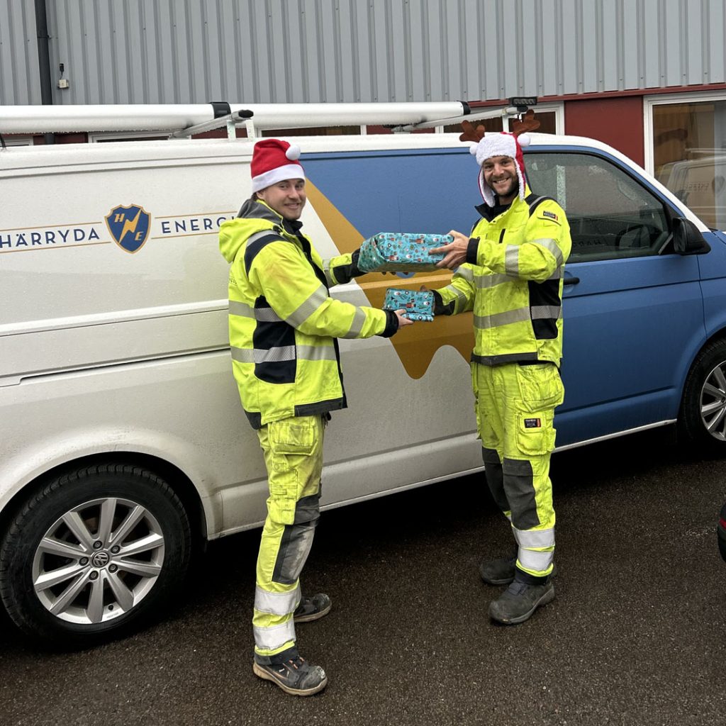 God Jul och Gott Nytt år önskar vi på Härryda Energi!